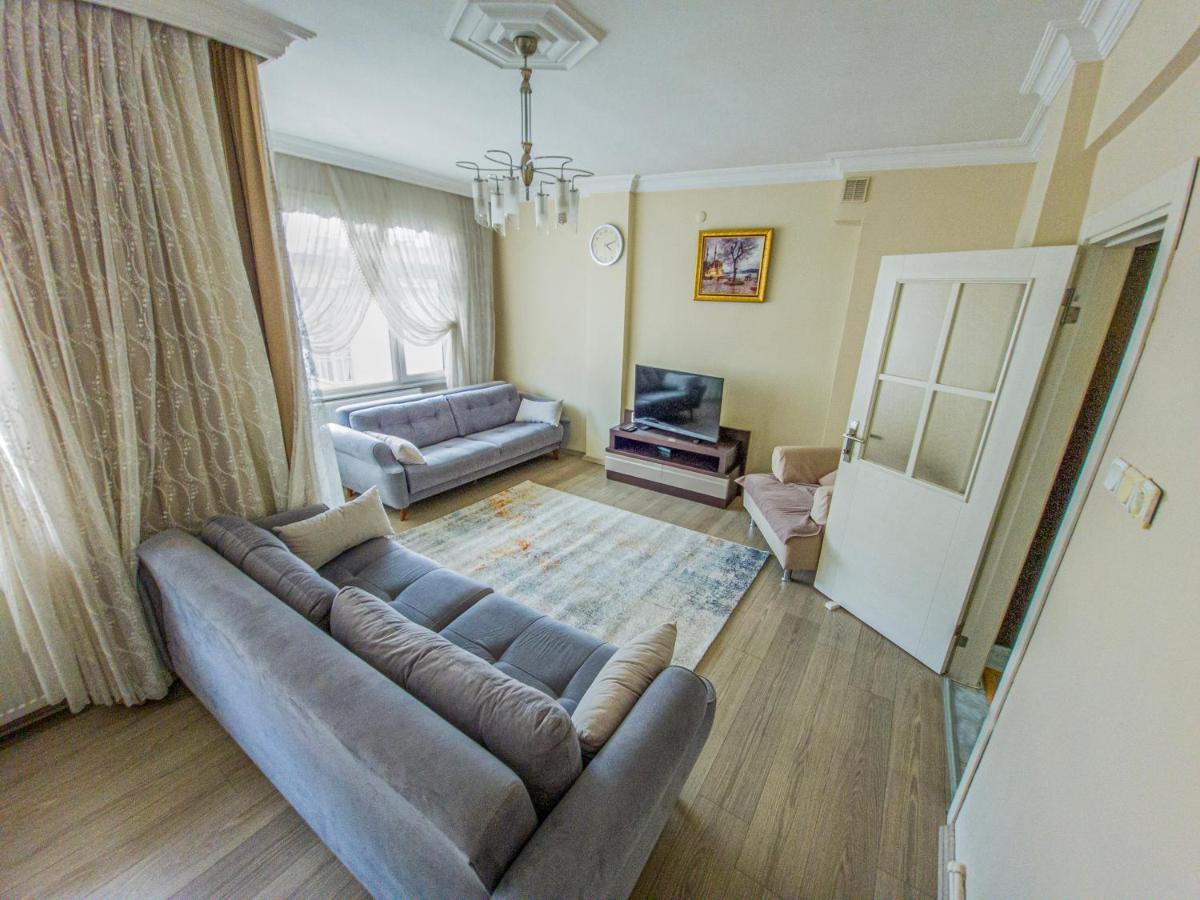 5 Minute Walking Distance Tram-metro-metrobus/1 Minute For Park/10 Minute For Mall Apartament